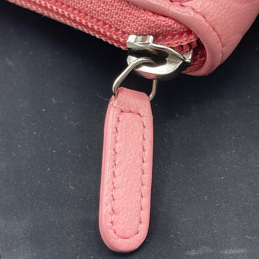 Chanel Camellia Lambskin Leather Zippy Wallet CC - Picture 7 of 16